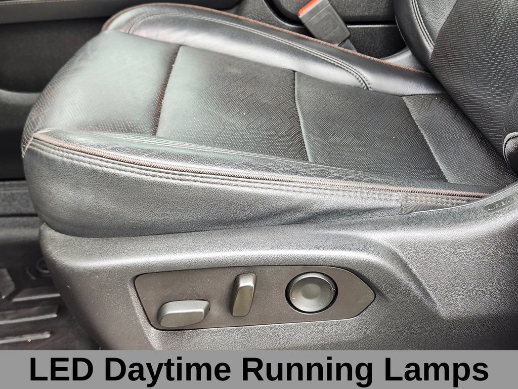 Used 2022 Chevrolet Tahoe High Country AWD/4WD image 16