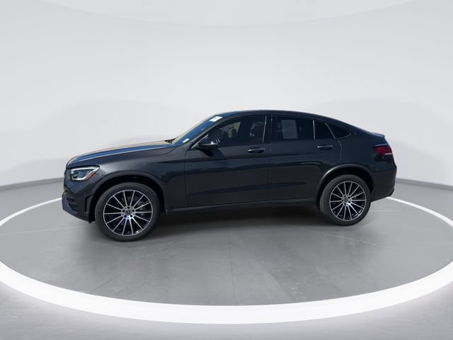 Used 2023 Mercedes-Benz GLC 300 4MATIC Coupe image 4