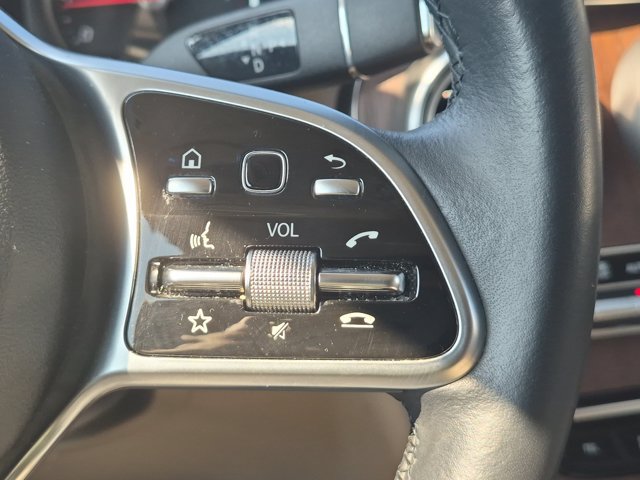 Used 2022 Mercedes-Benz GLC 300 4MATIC w/ Premium Package Lite image 19