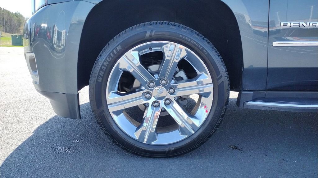 Used 2019 GMC Yukon XL Denali w/ Open Road Package AWD/4WD image 9