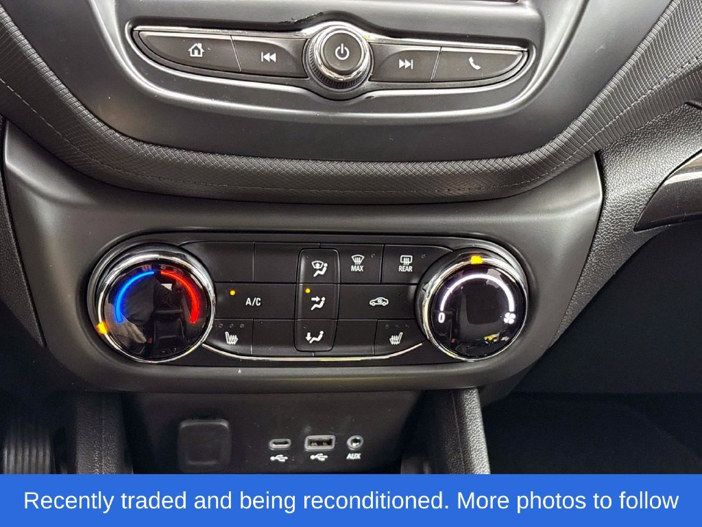 Used 2022 Chevrolet TrailBlazer LT FWD image 27