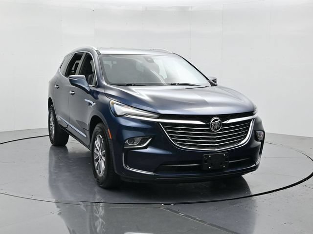Used 2023 Buick Enclave Essence AWD/4WD image 4