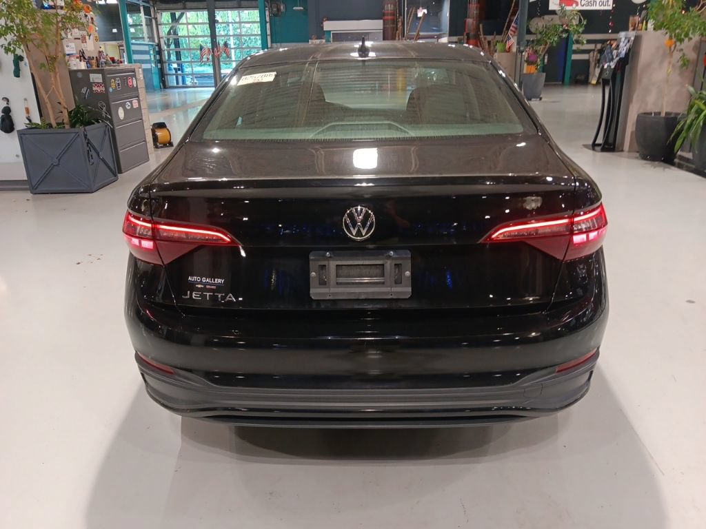Used 2024 Volkswagen Jetta S FWD image 12