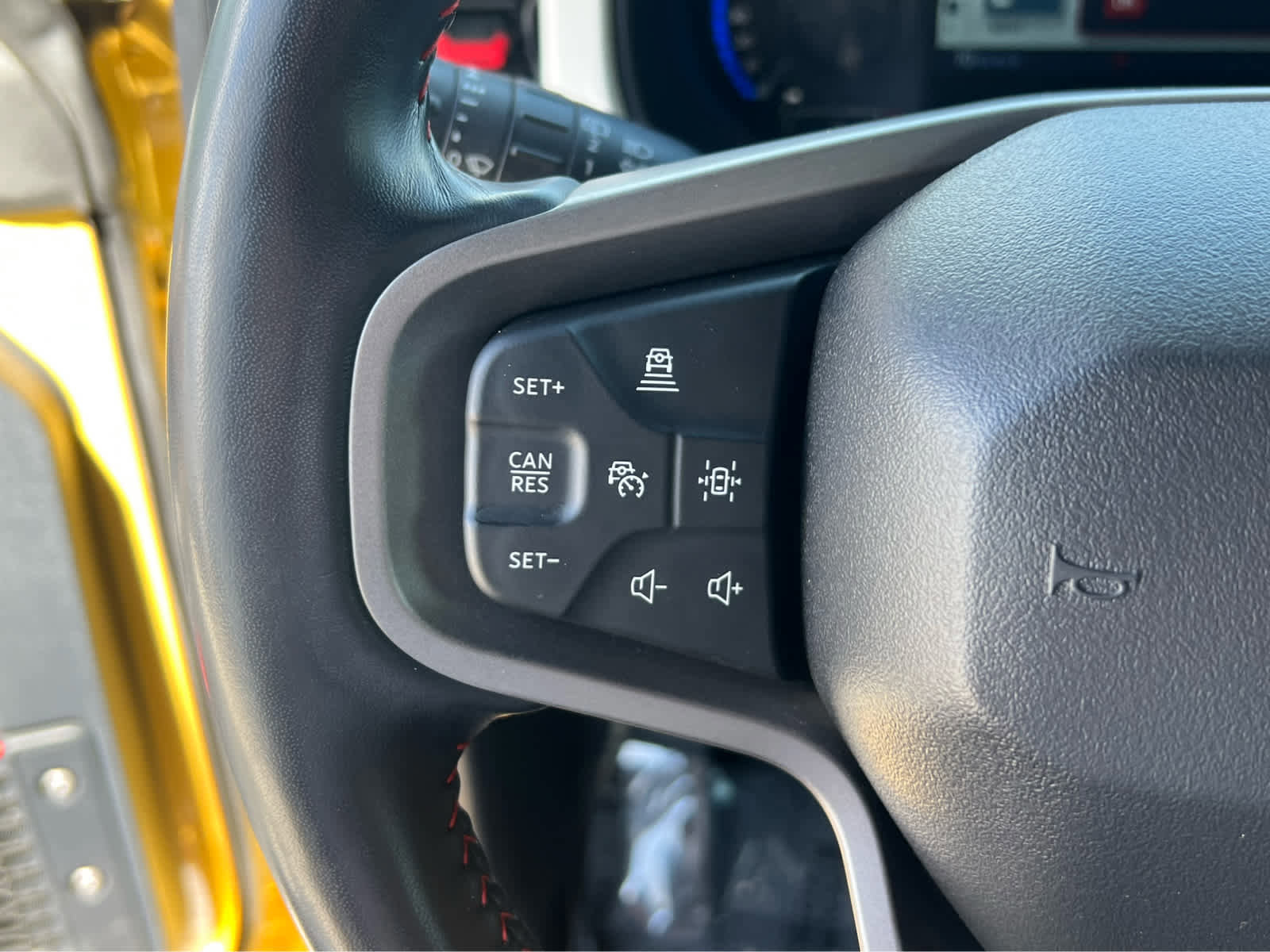 Certified 2023 Ford Bronco Heritage Edition image 32