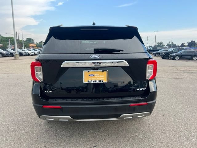 Certified 2023 Ford Explorer XLT w/ Equipment Group 202A AWD/4WD image 5