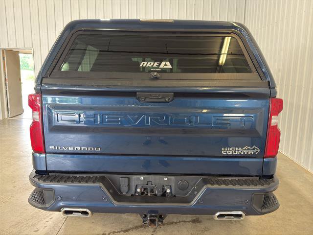 Used 2022 Chevrolet Silverado 1500 High Country w/ Technology Package AWD/4WD image 32