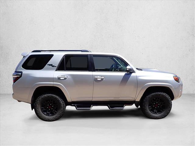 Used 2019 Toyota 4Runner TRD Off-Road Premium AWD/4WD image 9