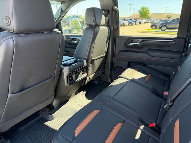 Used 2025 GMC Sierra 2500 AT4 w/ AT4 Premium Plus Package AWD/4WD image 21