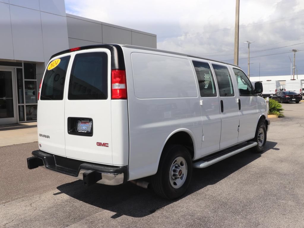 Used 2024 GMC Savana 2500 w/ Driver Convenience Package RWD image 15