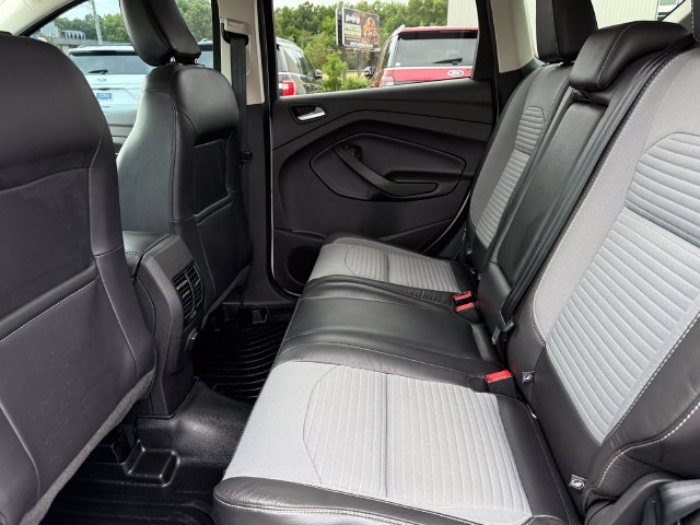 Certified 2019 Ford Escape SE FWD image 19