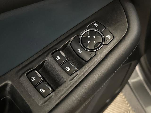 Certified 2024 Ford Edge SEL w/ Sport Appearance Package image 16