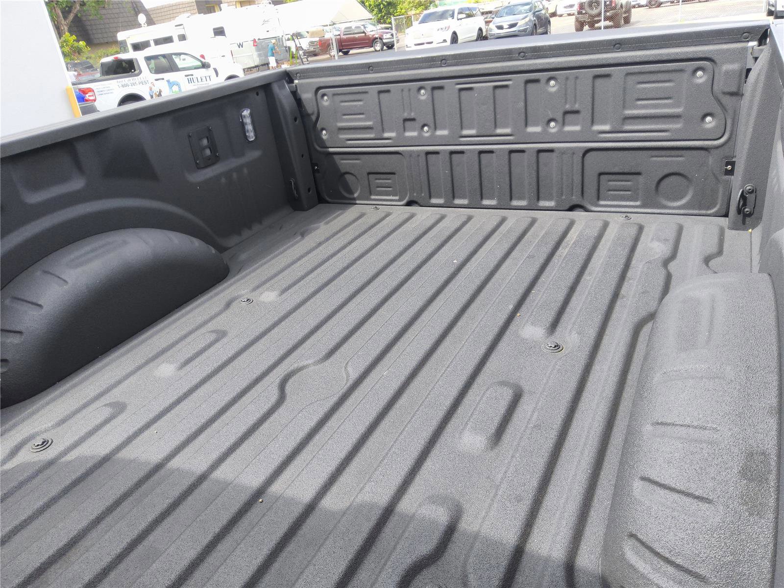 Certified 2024 Ford F350 Lariat w/ Black Appearance Package image 18