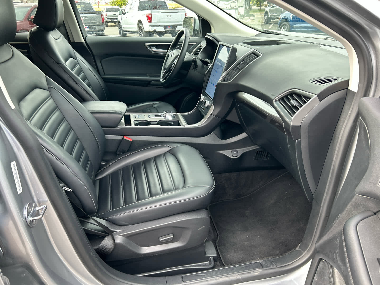 Certified 2024 Ford Edge SEL image 20