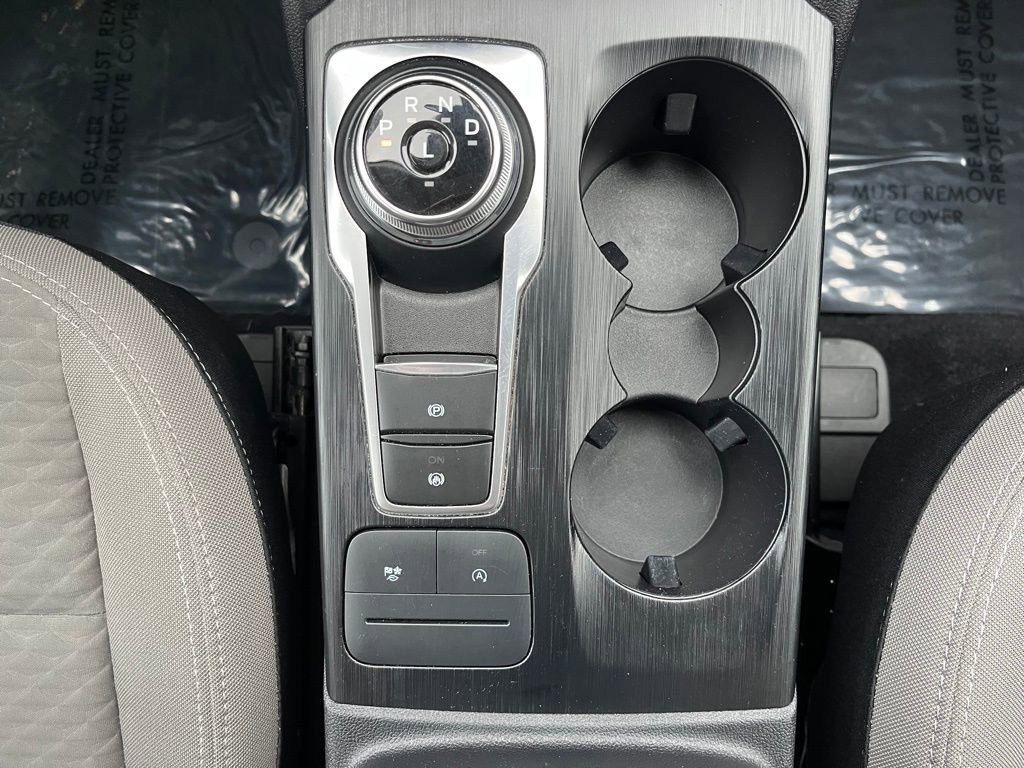 Certified 2022 Ford Escape SE w/ SE Sport Appearance Package image 15