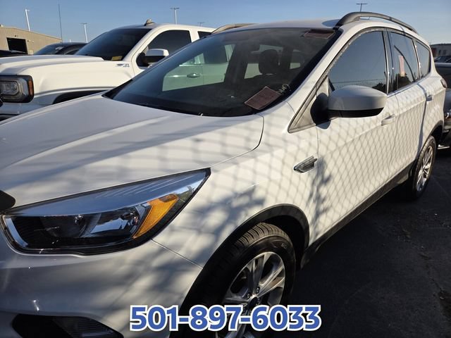 Certified 2018 Ford Escape SE w/ SE Sync 3 Package FWD image 8