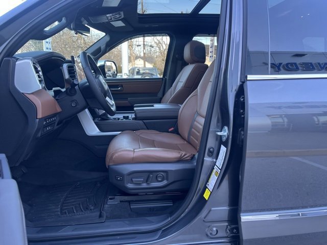 Used 2023 Toyota Tundra 1794 Edition image 31