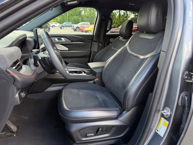 Certified 2025 Ford Explorer ST w/ Sun And Sound Package AWD/4WD image 12