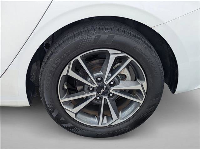 Used 2024 Kia Forte LXS w/ LXS Technology Package FWD image 22