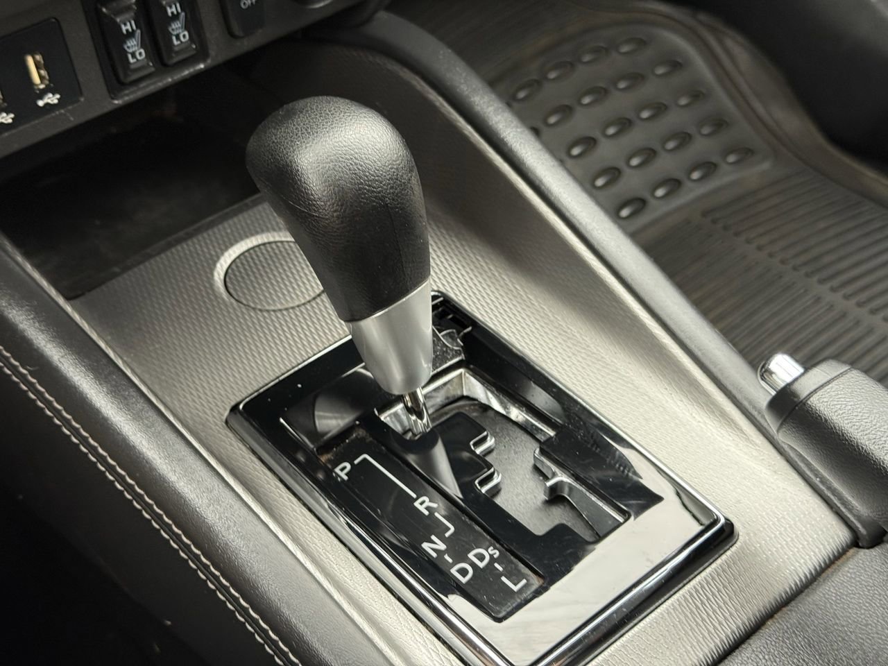 Used 2020 Mitsubishi Outlander Sport ES FWD image 21