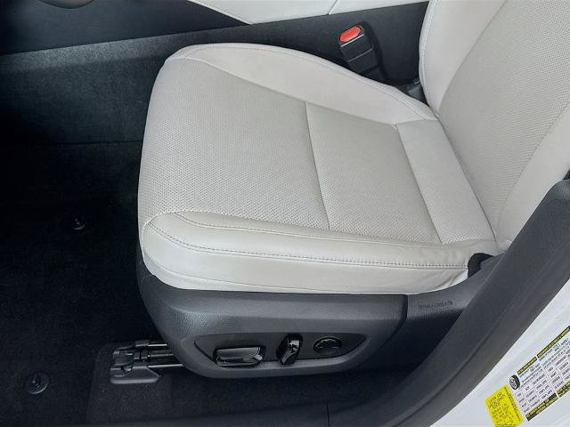 Used 2023 Lexus RX 350 Premium w/ Accessory Package AWD/4WD image 20