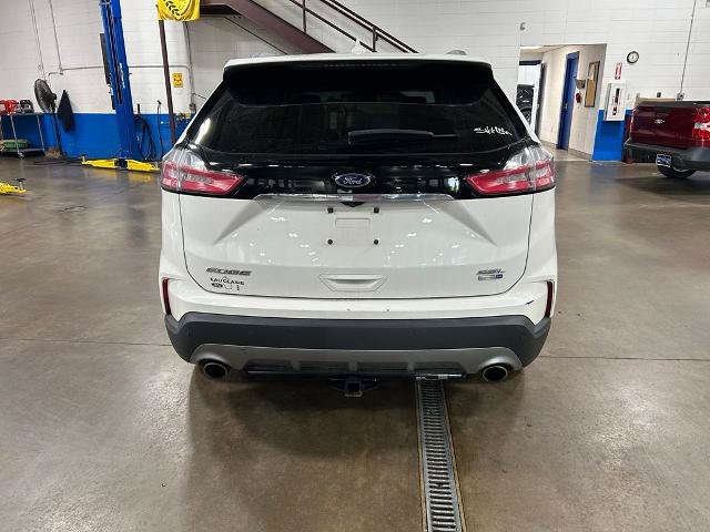 Certified 2020 Ford Edge SEL w/ Convenience Package AWD/4WD image 4