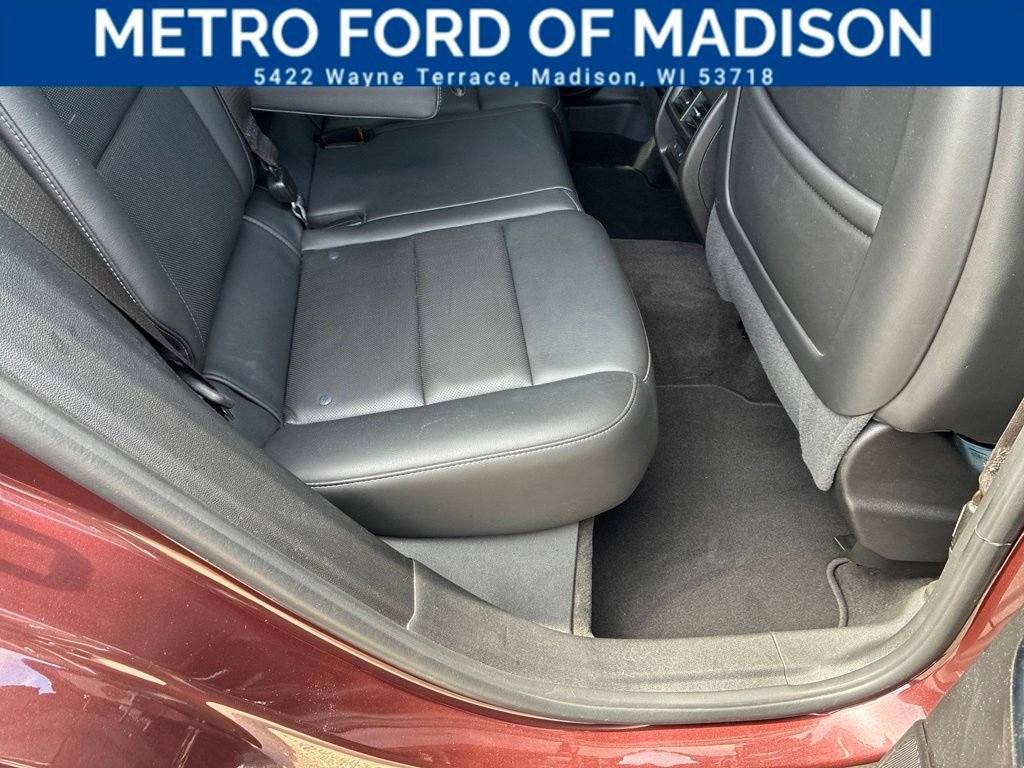 Used 2023 Cadillac XT4 Premium Luxury FWD image 44