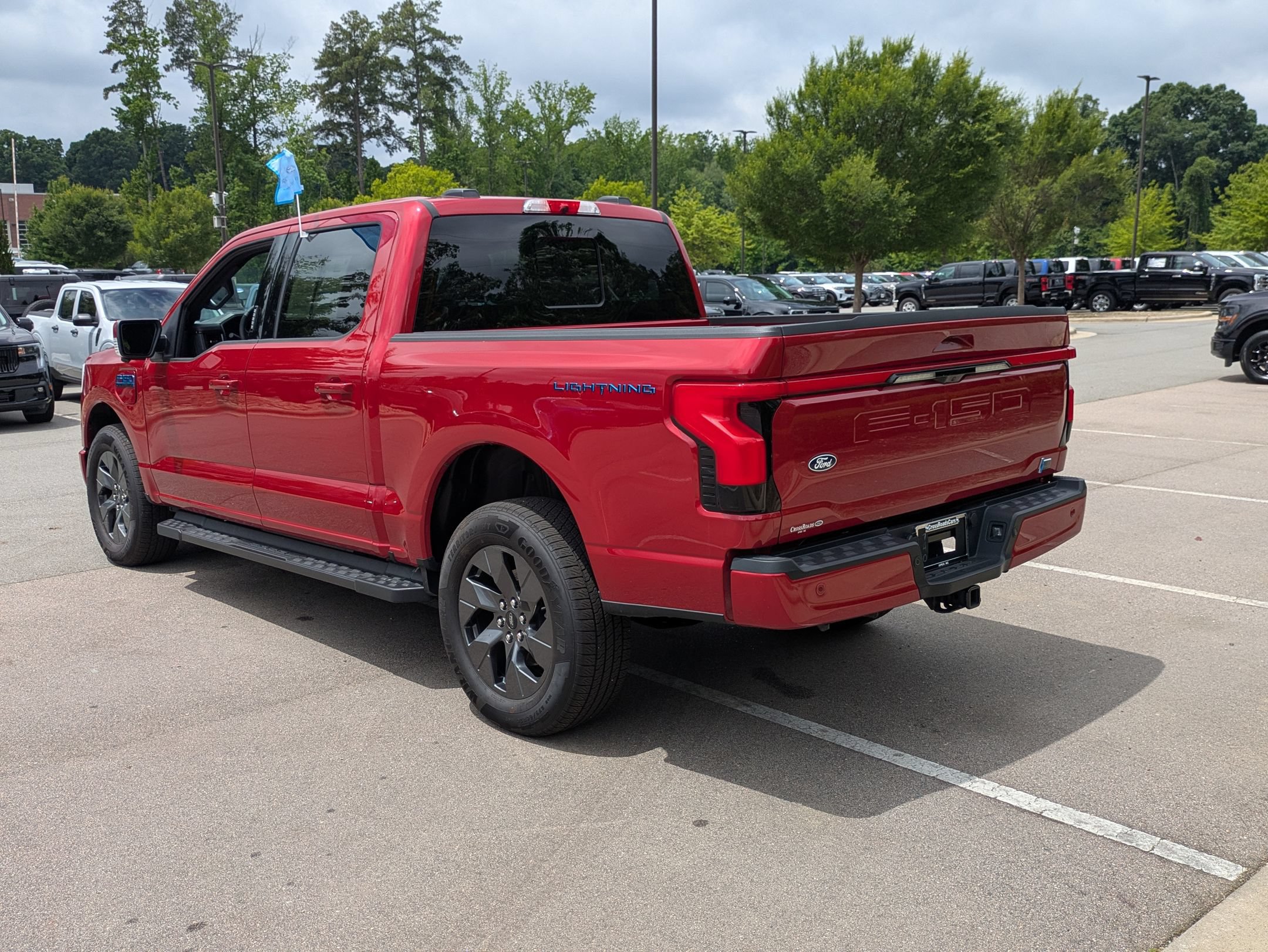 Certified 2025 Ford F150 Lightning Lariat AWD/4WD image 6