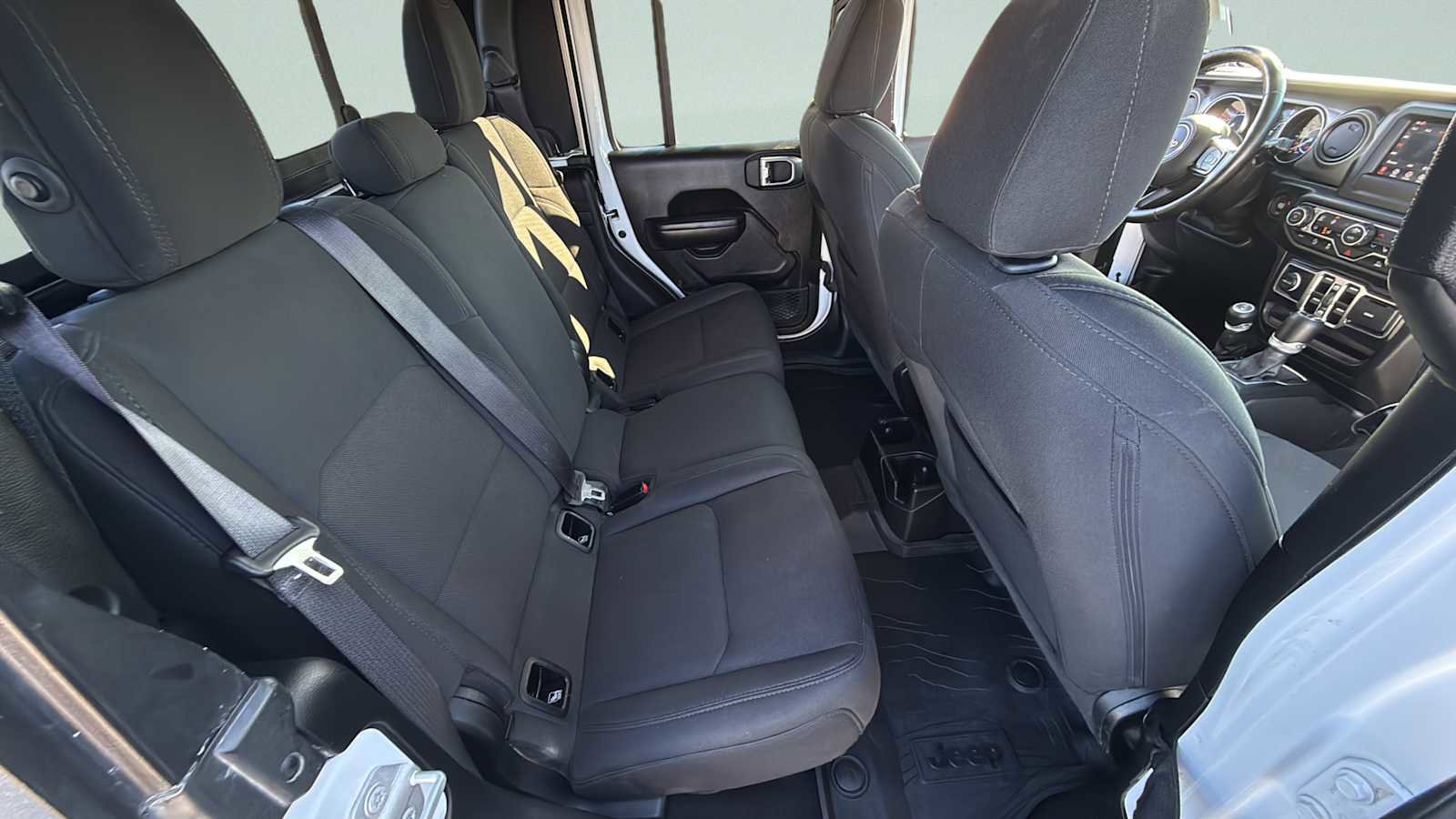 Used 2021 Jeep Gladiator Sport image 29