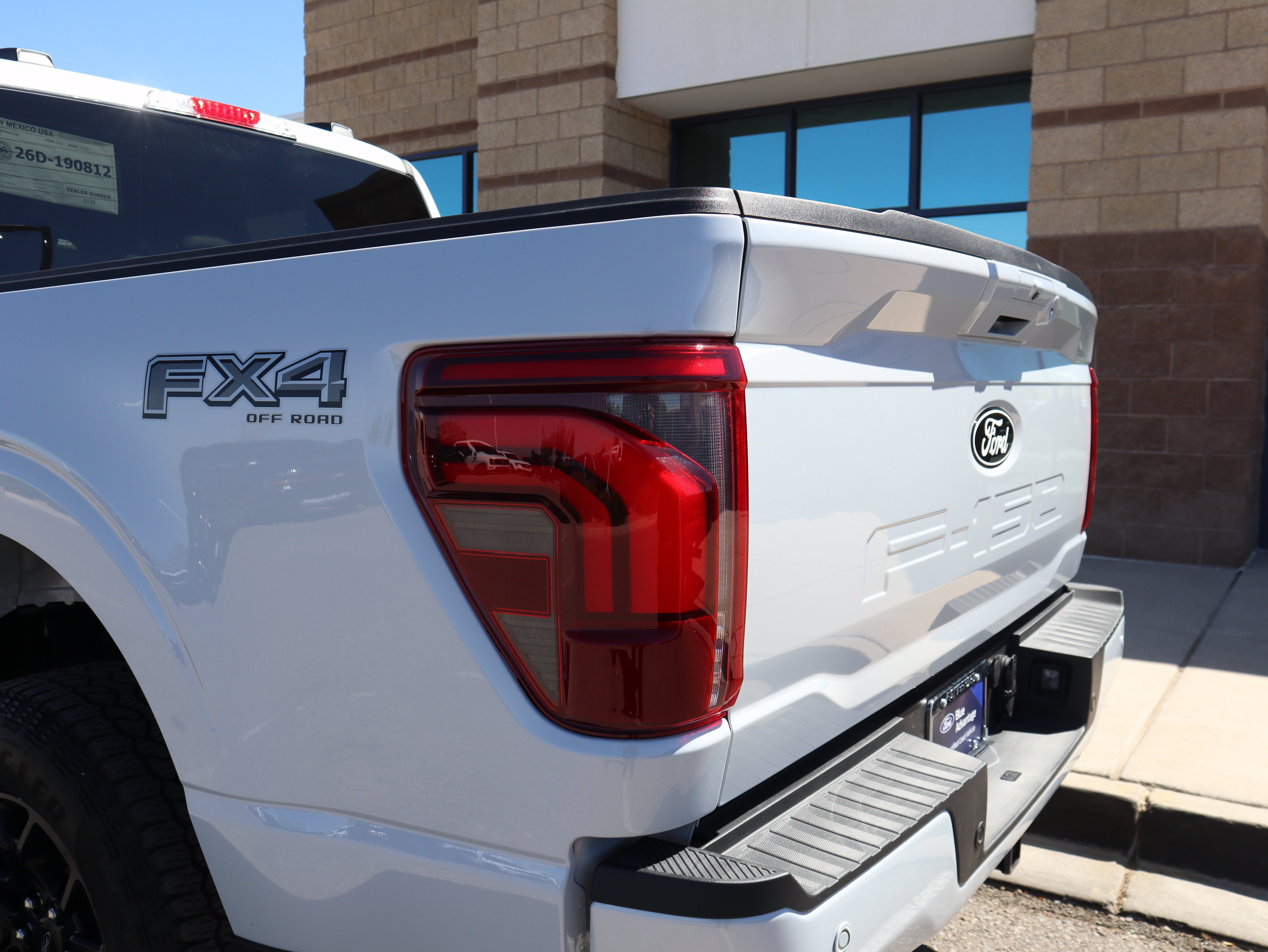 Certified 2025 Ford F150 Lariat w/ FX4 Off-Road Package AWD/4WD image 18
