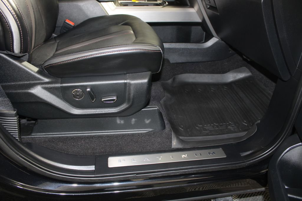 Certified 2020 Ford F150 Platinum w/ Equipment Group 701A Luxury image 11