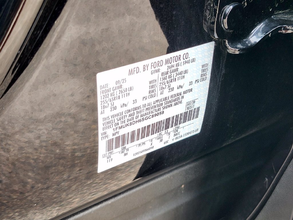 Certified 2025 Ford Explorer Active AWD/4WD image 36