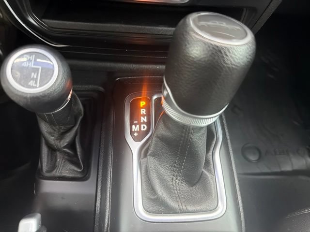 Used 2021 Jeep Gladiator Sport AWD/4WD image 35