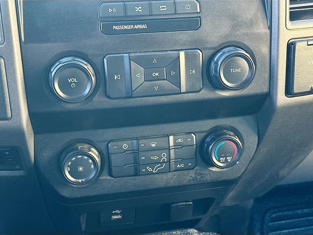 Certified 2020 Ford F450 XL w/ Snow Plow Prep Package image 23