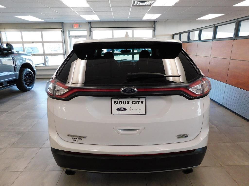 Certified 2018 Ford Edge SEL w/ Equipment Group 201A AWD/4WD image 3