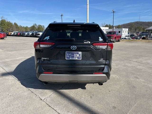 Used 2022 Toyota RAV4 SE image 8