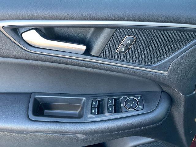 Certified 2022 Ford Edge SEL w/ Convenience Package image 13