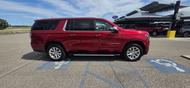 Used 2024 Chevrolet Suburban Premier AWD/4WD image 5