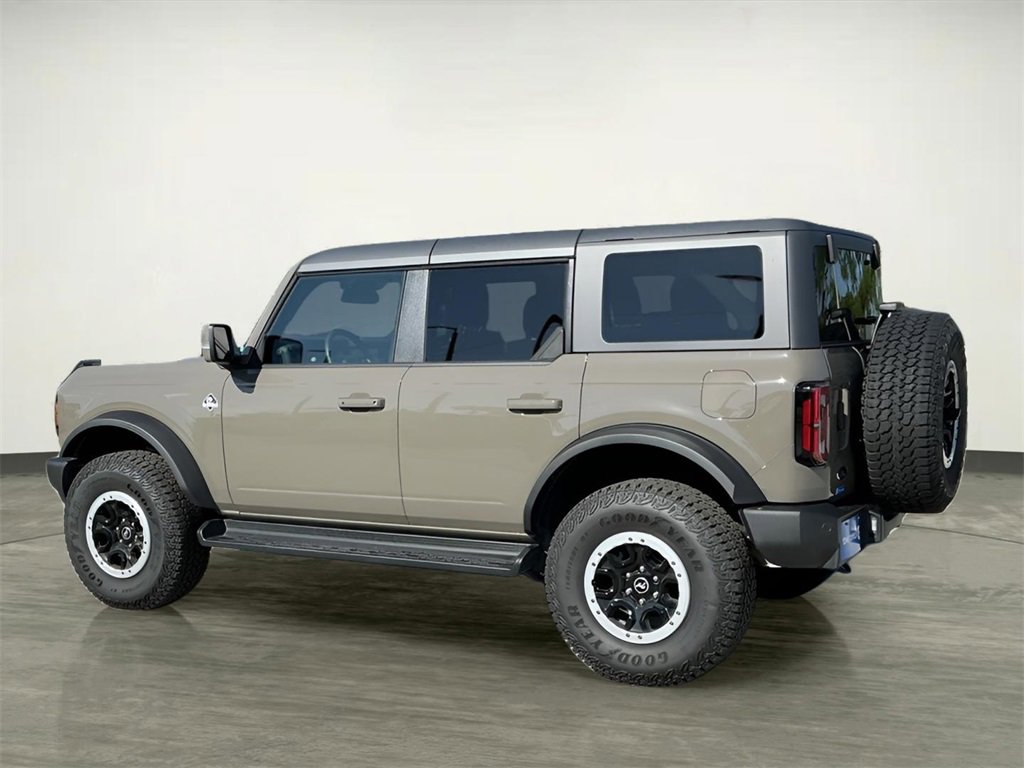 Certified 2025 Ford Bronco Outer Banks w/ Sasquatch Package image 5