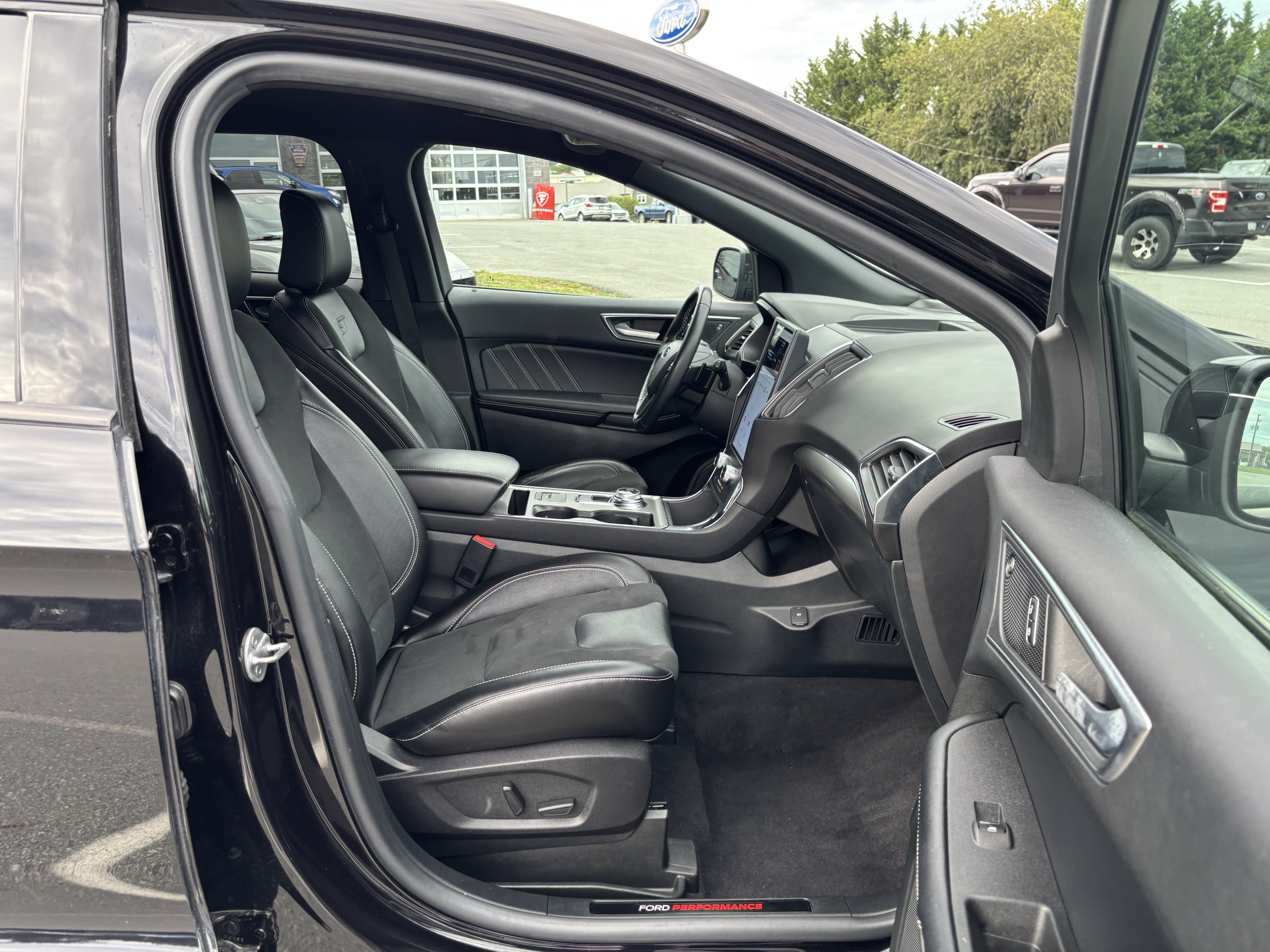 Certified 2022 Ford Edge ST AWD/4WD image 30