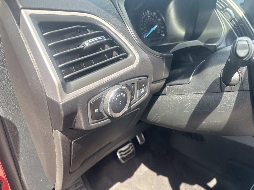 Certified 2023 Ford Edge ST-Line AWD/4WD image 21