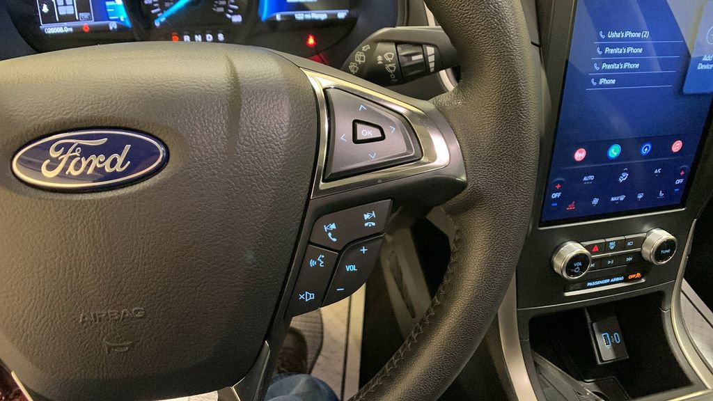 Certified 2022 Ford Edge SEL w/ Convenience Package image 38