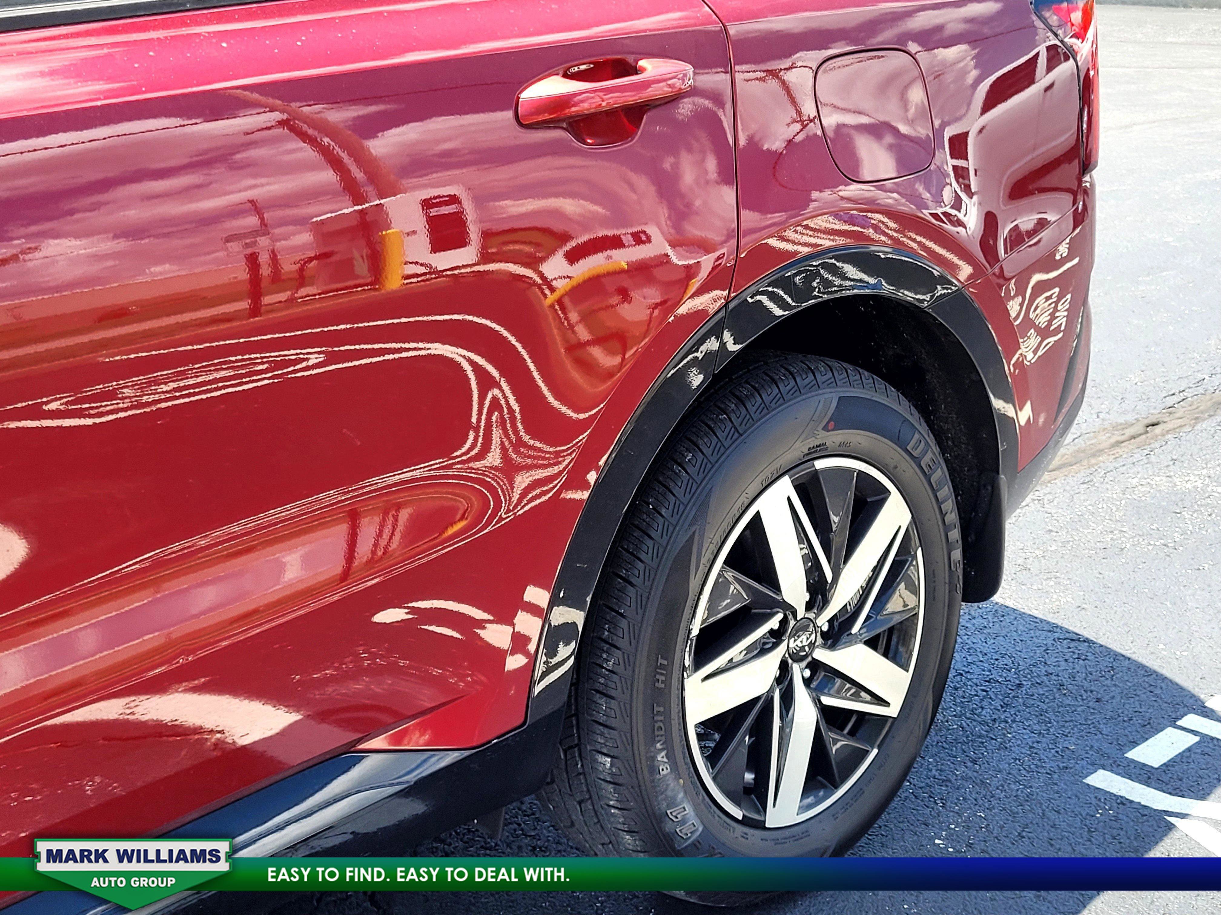 Used 2023 Kia Sorento EX w/ Panoramic Sunroof Package image 11