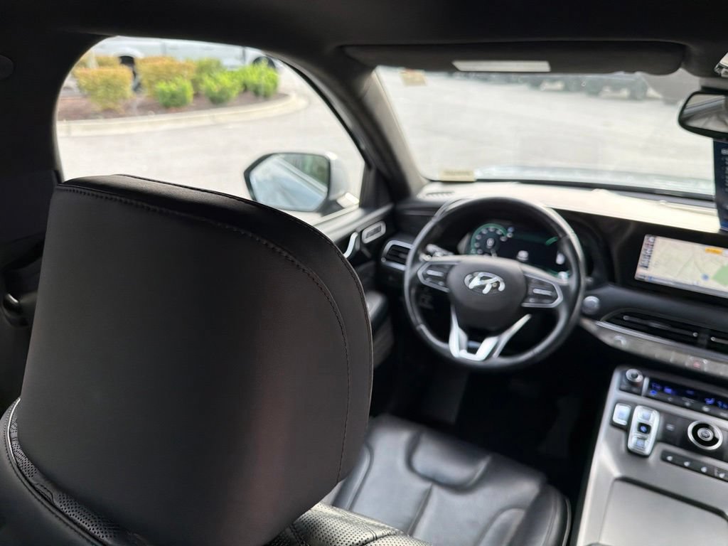 Used 2020 Hyundai Palisade Limited FWD image 17