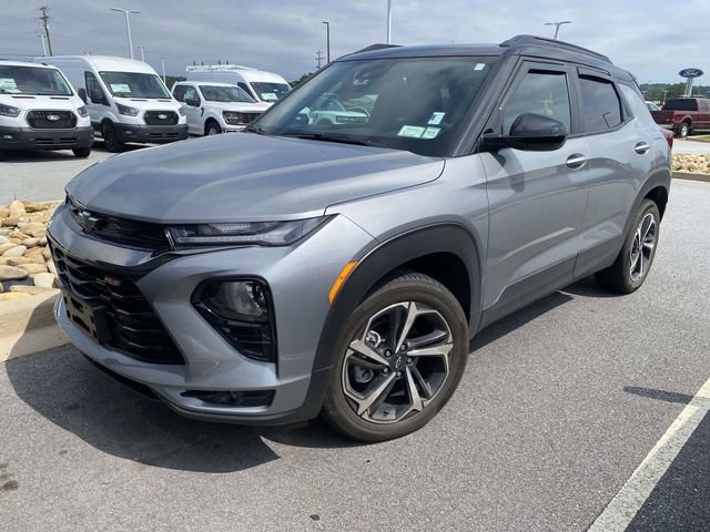 Used 2023 Chevrolet TrailBlazer RS w/ Convenience Package FWD image 3
