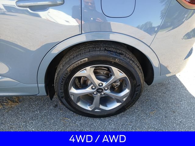 Certified 2023 Ford Escape ST-Line w/ Tech Pack #1 AWD/4WD image 5