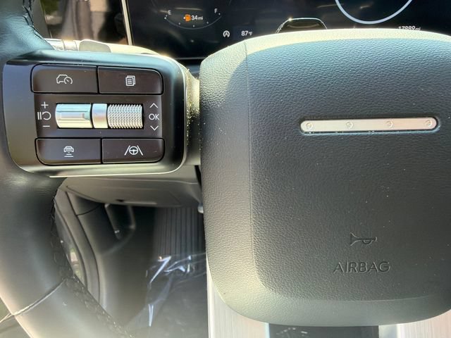 Used 2024 Hyundai Santa Fe Limited FWD image 30