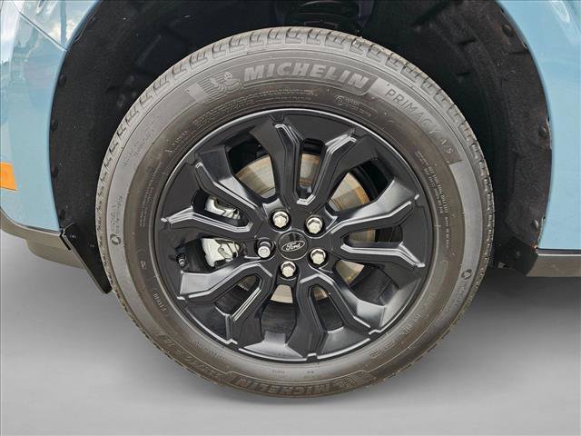 Certified 2023 Ford Maverick Lariat w/ Lariat Luxury Package image 25