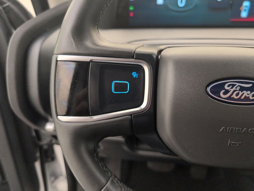 Certified 2025 Ford Expedition Active RWD image 36