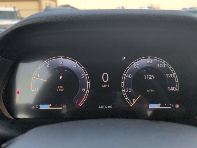 Used 2024 Jeep Grand Cherokee Altitude RWD image 28