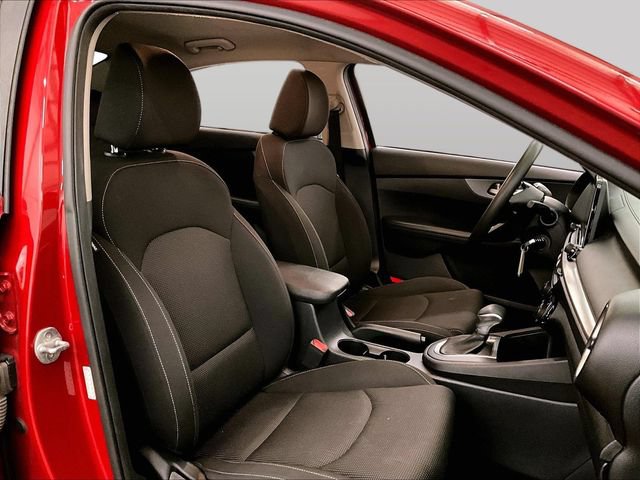 Used 2019 Kia Forte LXS FWD image 7